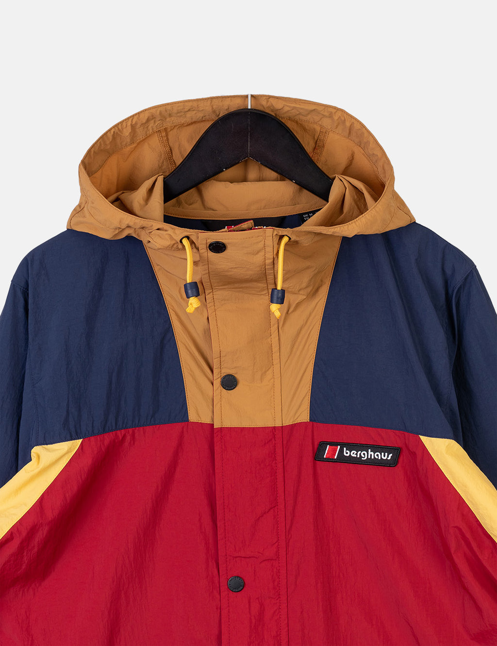 Berghaus mera clearance peak red