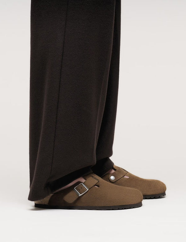 Birkenstock Boston Suede Clogs (Regular) - Dark Tea Brown