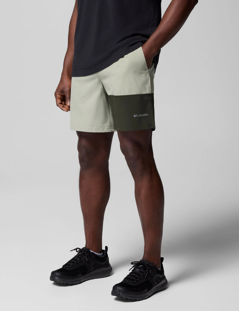 Columbia Columbia Hike Colour Block Shorts - Safari/Greenscape