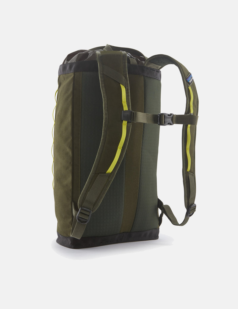 Patagonia Fieldsmith Linked Backpack - Pine Needle Green