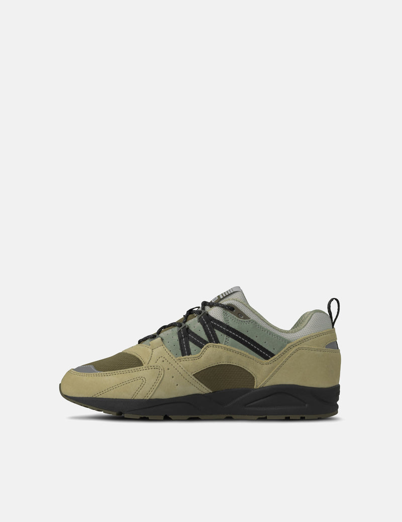 Karhu Fusion 2.0 Trainers - Pale Olive Green/Jet Black