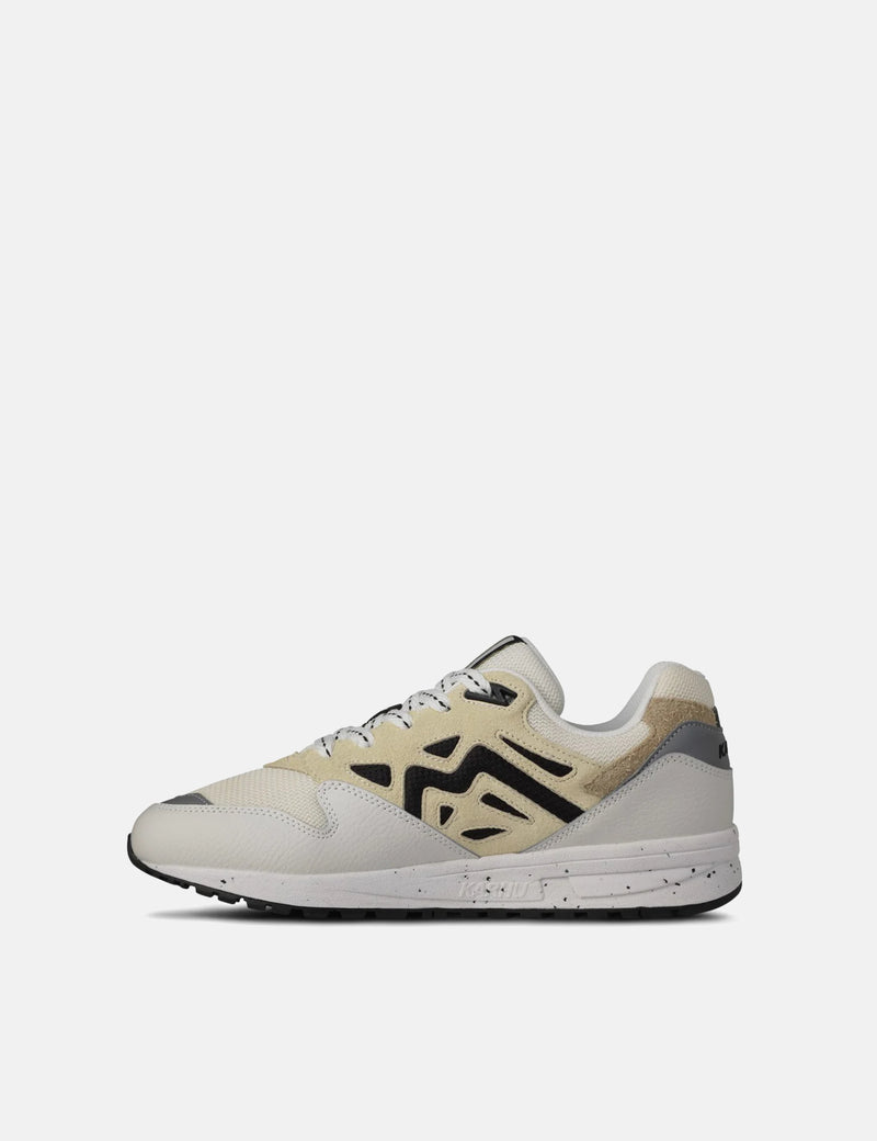 Karhu Legacy 96 Trainers - Blanc de Blanc/Wood Ash