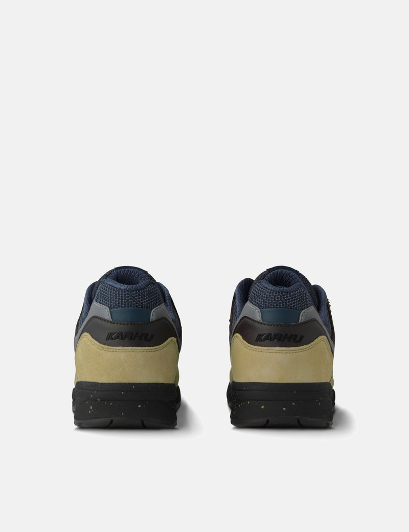 Karhu Legacy 96 Trainers - Pale Olive Green/Chocolate Torte