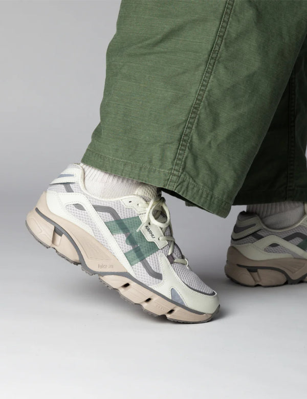 Karhu Super Fulcrum Trainers - Icicle/Green Milieu