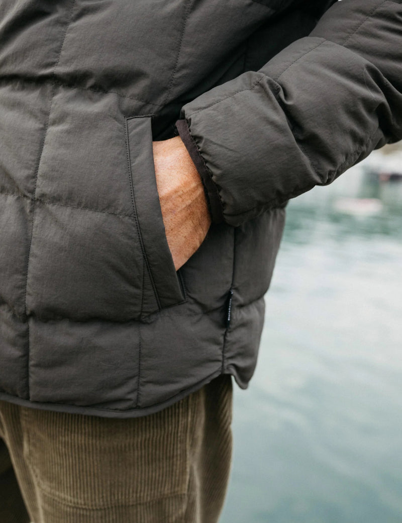 Finisterre Lapwing Shirt Jacket - Raven Black