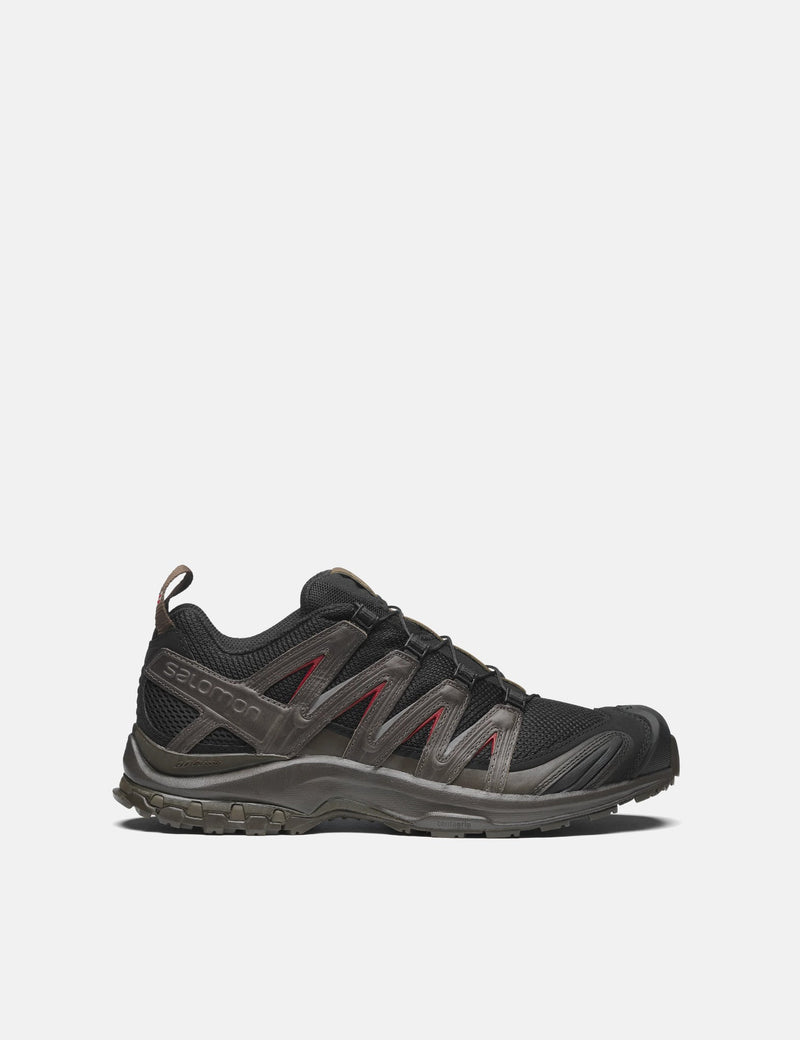 Salomon XA PRO 3D LA YAUTE Trainers - Black/Wren/Falcon