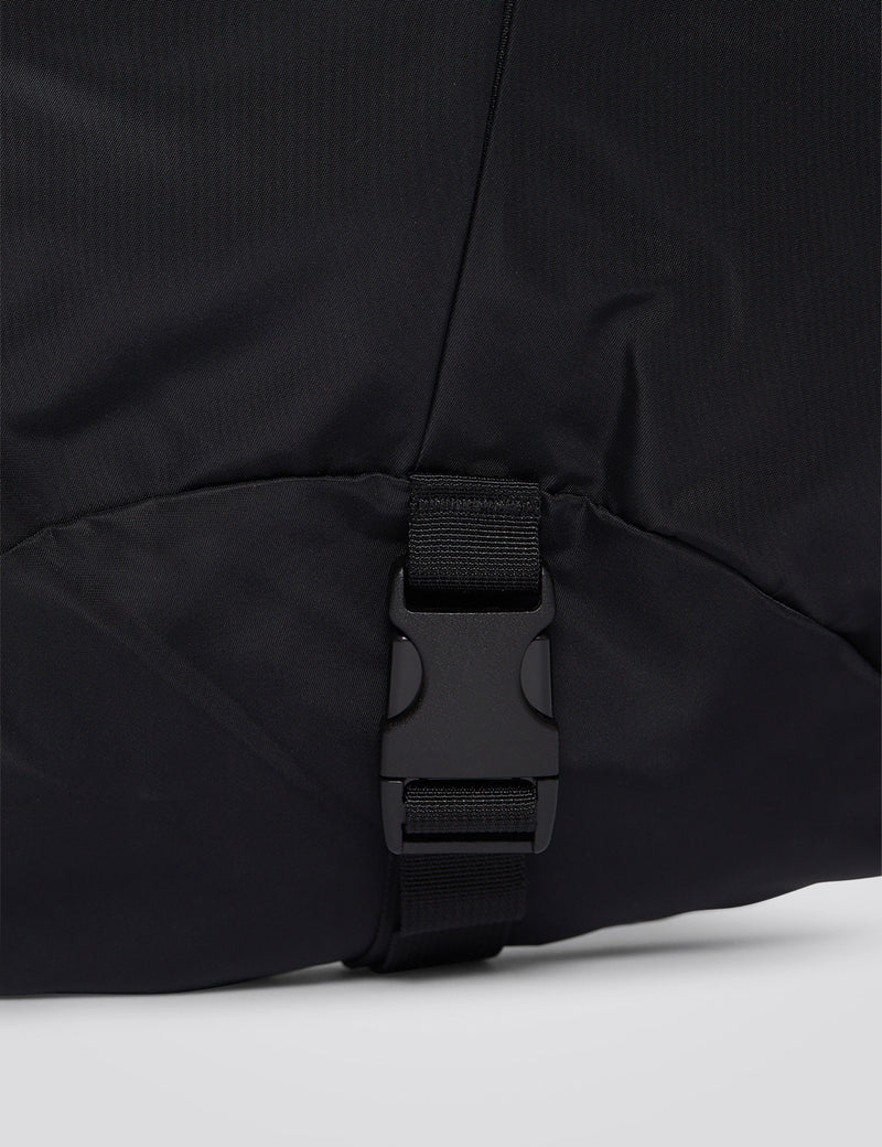 Norse Projects Nylon Twill Tri-Point Bag (Recycled) - Black