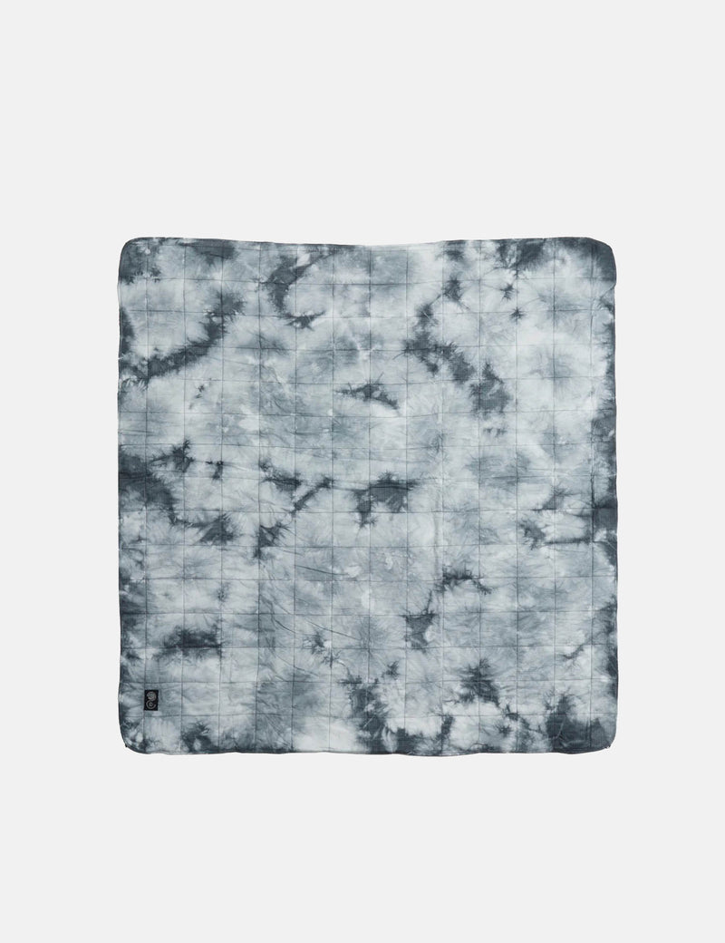 Purple Mountain Observatory Ice Dye Quilted Blanket - Grey Tie Dye