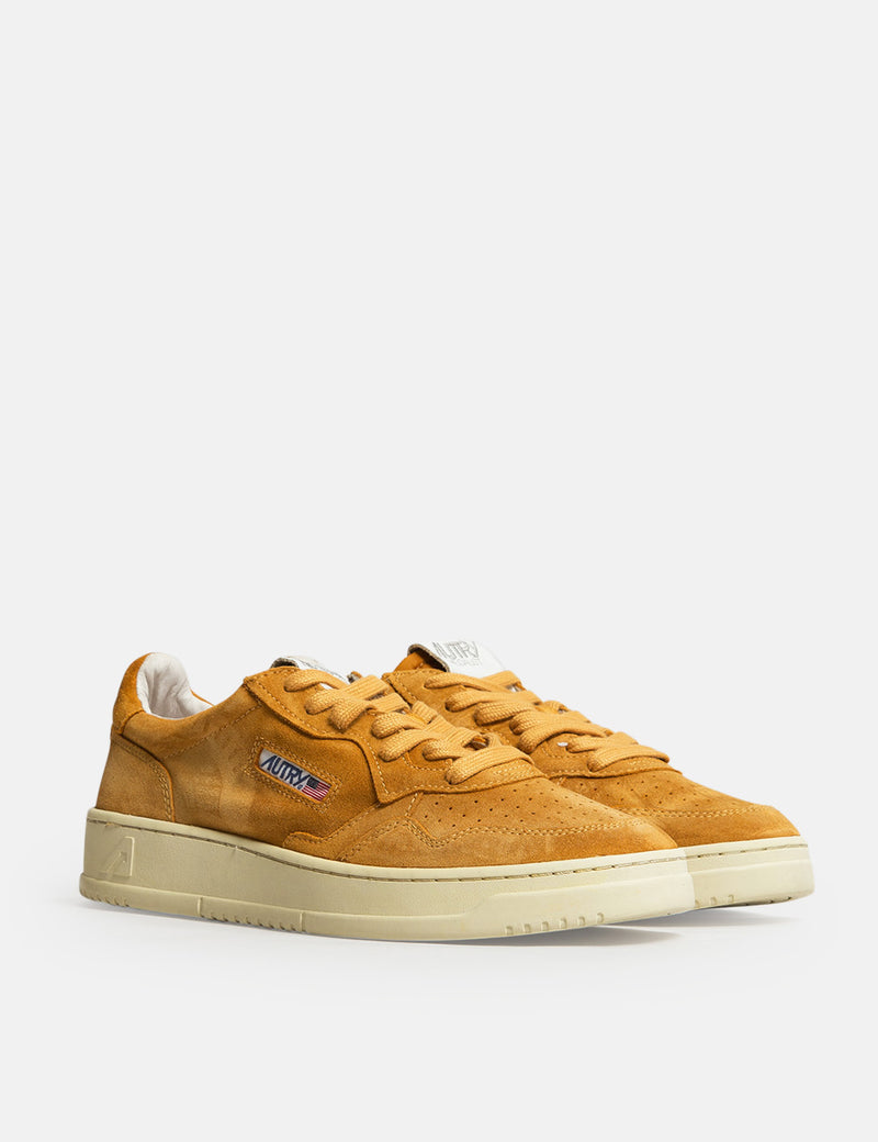 Autry Medalist SS03 Trainers (Suede) - Ocher