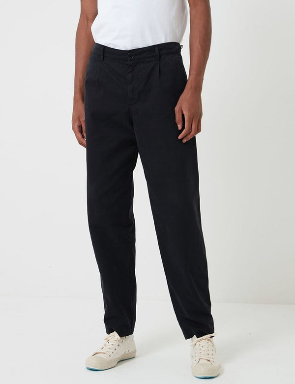 Bhode Everyday Pant (Relaxed, Cropped Leg) - Black