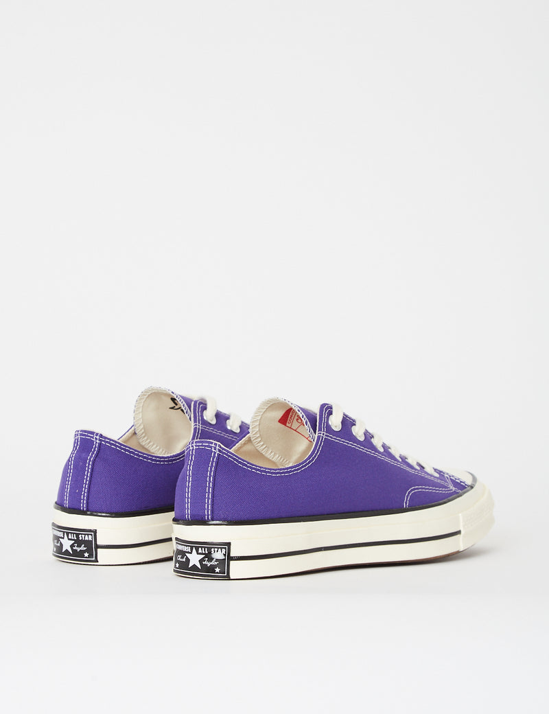 Gothic grape converse best sale