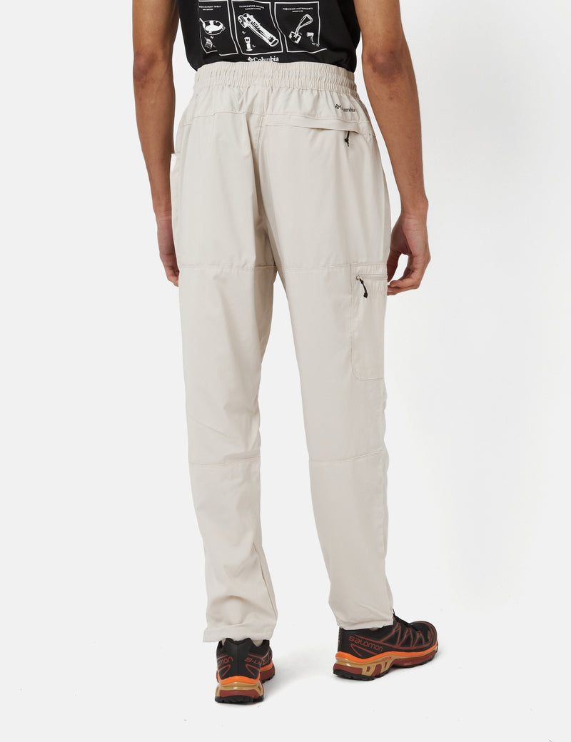 Relaxed Slim Pull On Anytime Chinos for Men | Old Navy | Mens chinos,  Chinos, Men fashion 2020