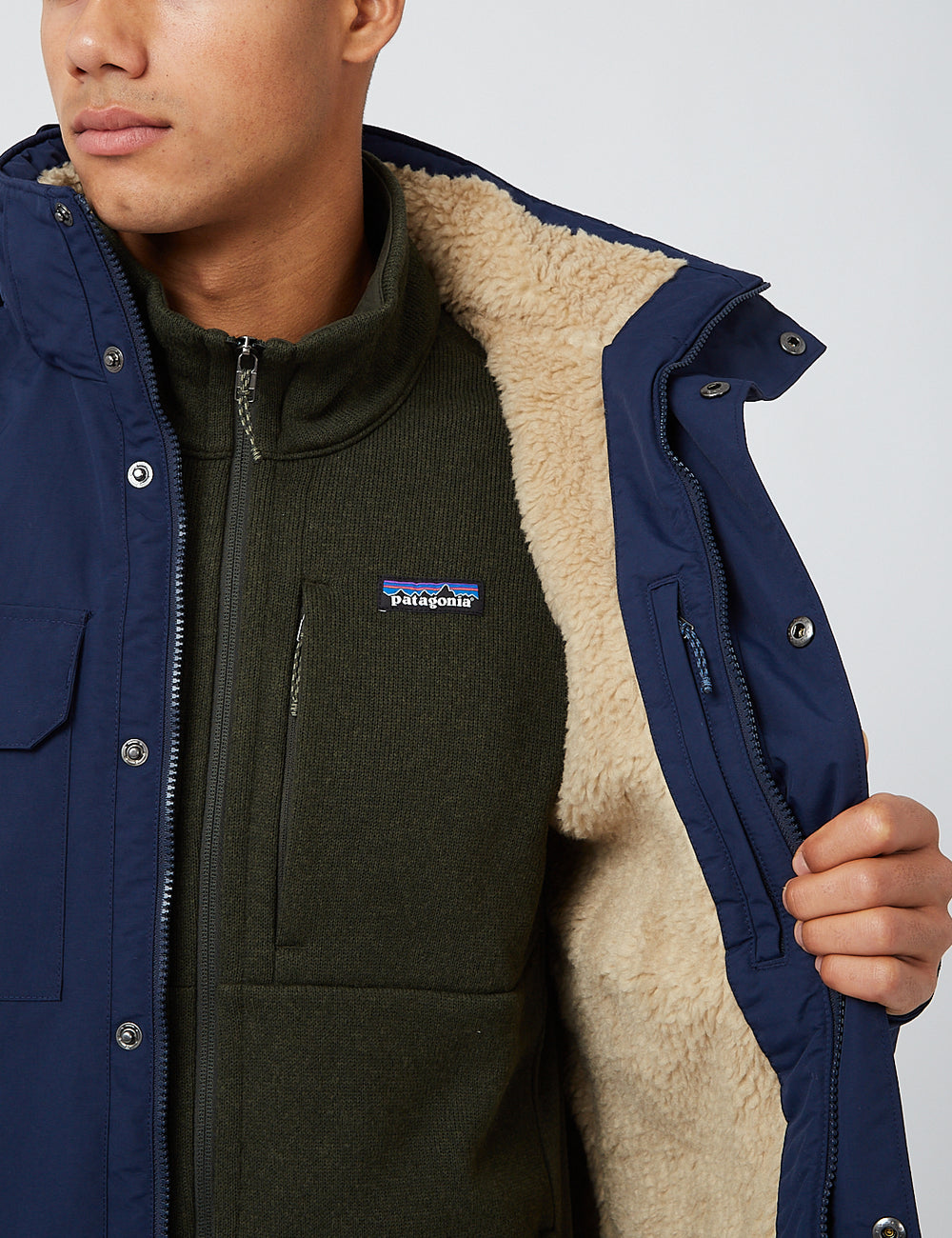 【Patagonia 】Isthmus Parka Patagonia Isthmus Parka - New Navy Blue | URBAN EXCESS.