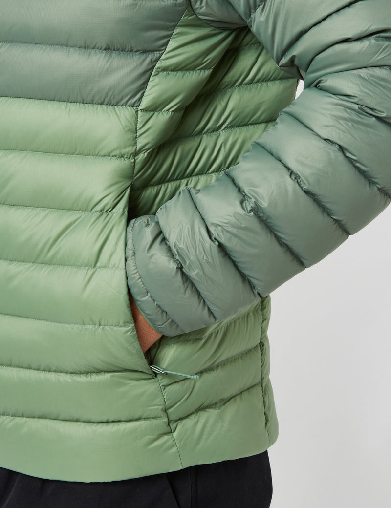 Patagonia Down Sweater Jacket - Sedge Green