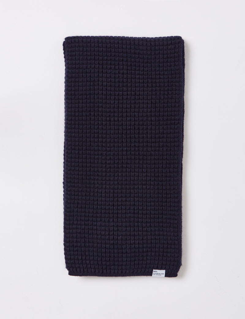 Bhode Bute Pineapple Stitch Scarf (Lambswool) - Navy Blue