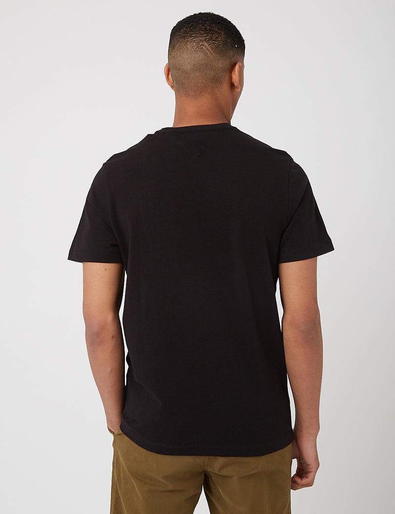 Tommy Jeans Badge Logo T-Shirt (Organic Cotton) - Black