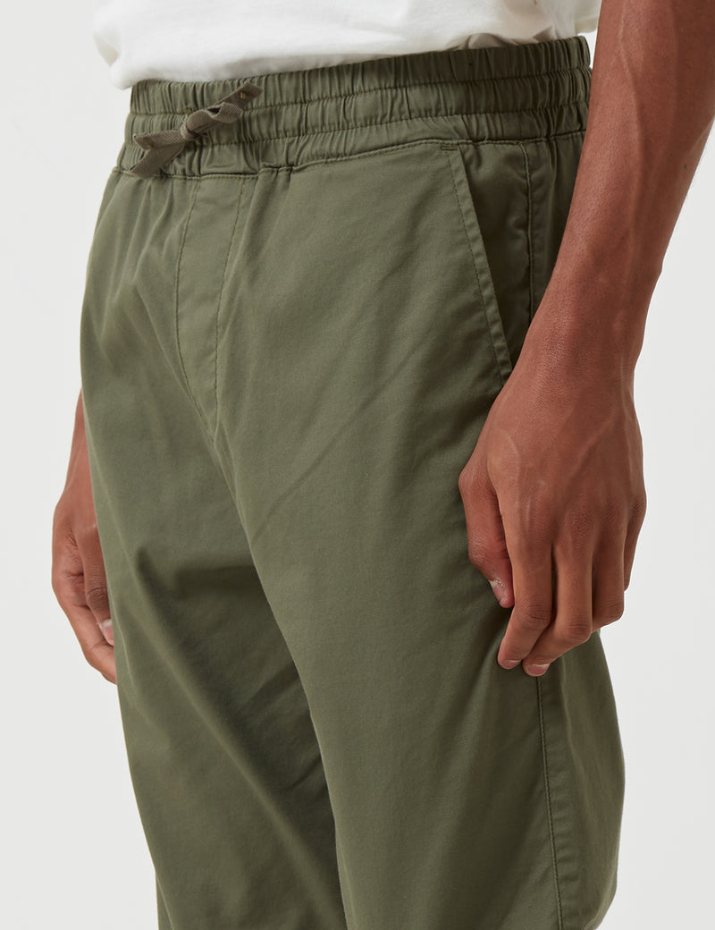 Carhartt-WIP Madison Jogger Cuffed Pants - Rover Green