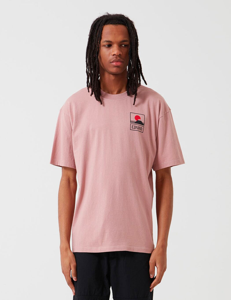Edwin Sunset On Mt. Fuji T-Shirt - Woodrose Pink
