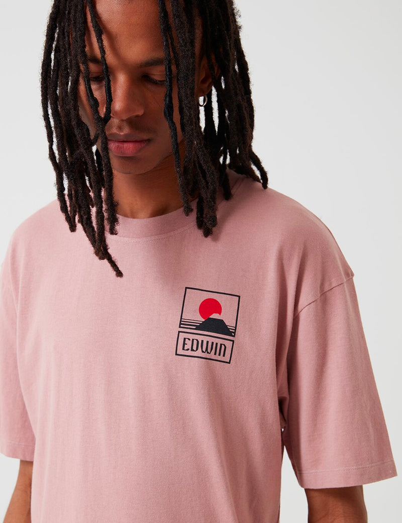 Edwin Sunset On Mt. Fuji T-Shirt - Woodrose Pink