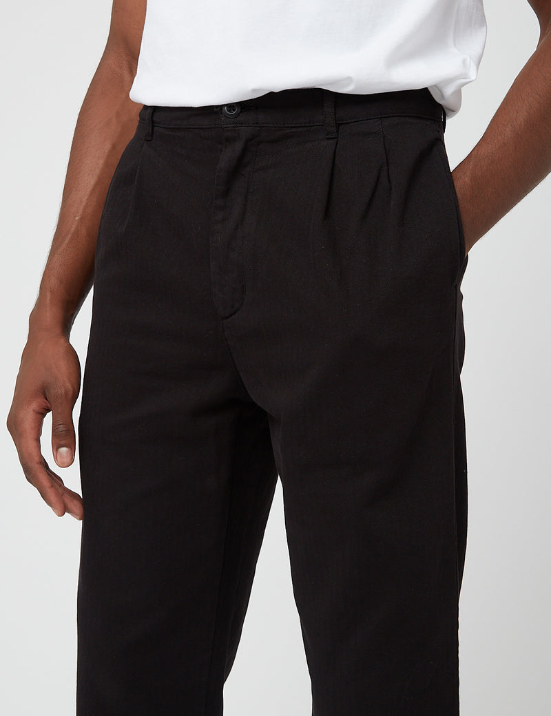 Carhartt-WIP Salford Pant (Relaxed Fit) - Black