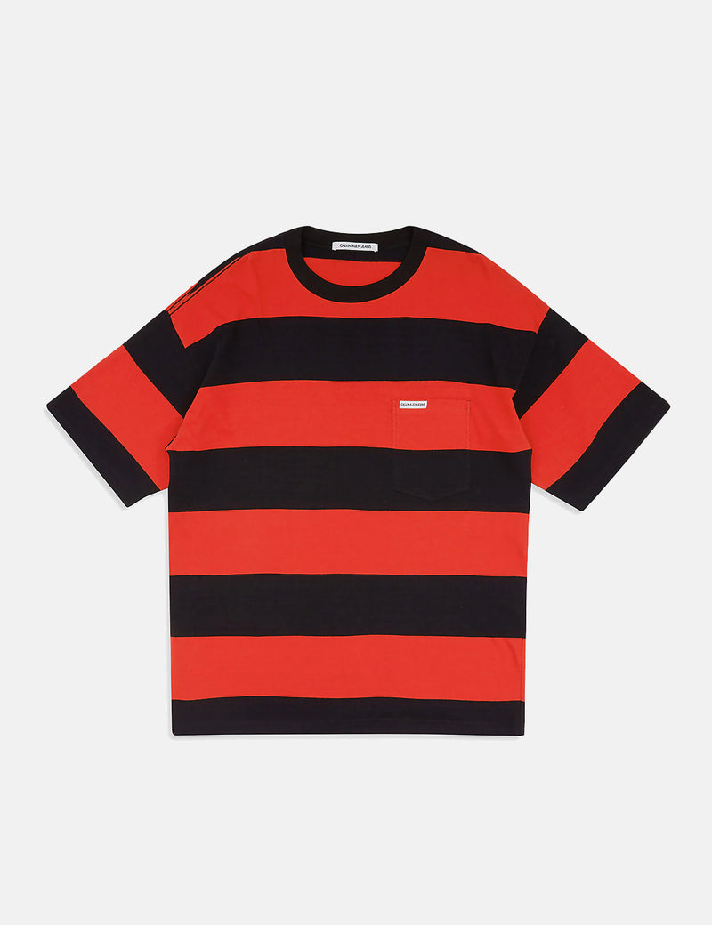Calvin Klein Monogram Chest Logo T-Shirt - Black | URBAN EXCESS. – URBAN  EXCESS USA