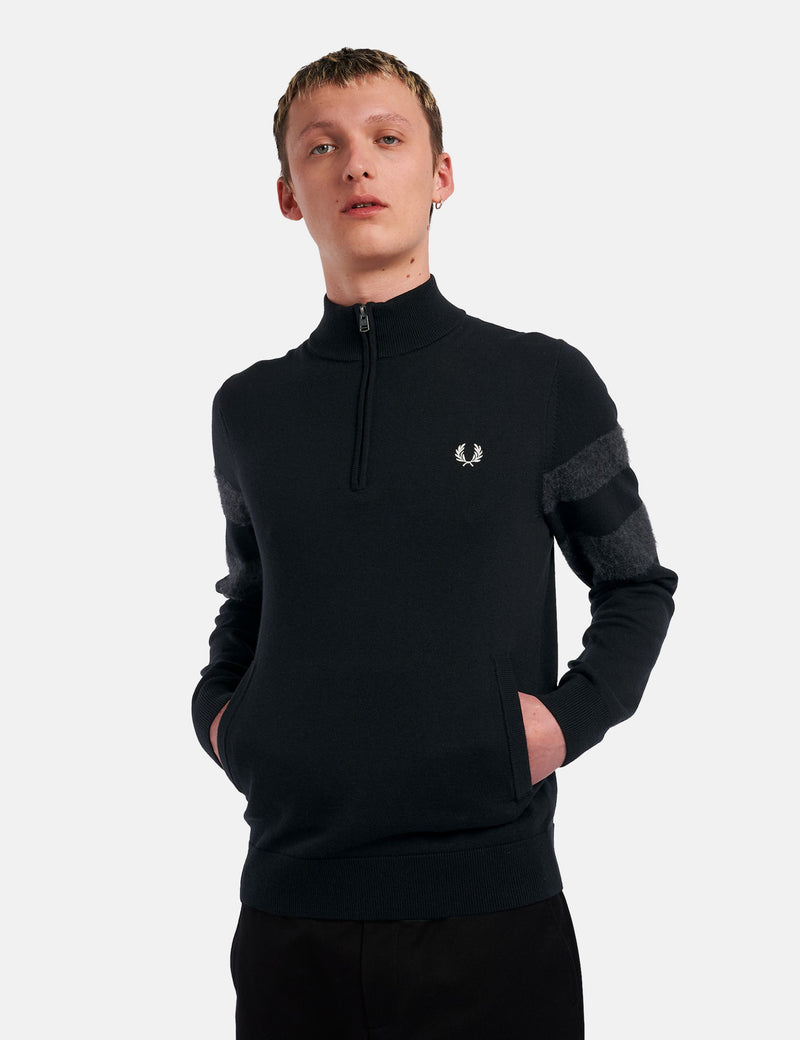 Fred Perry Tipped Half Zip Jumper - Black