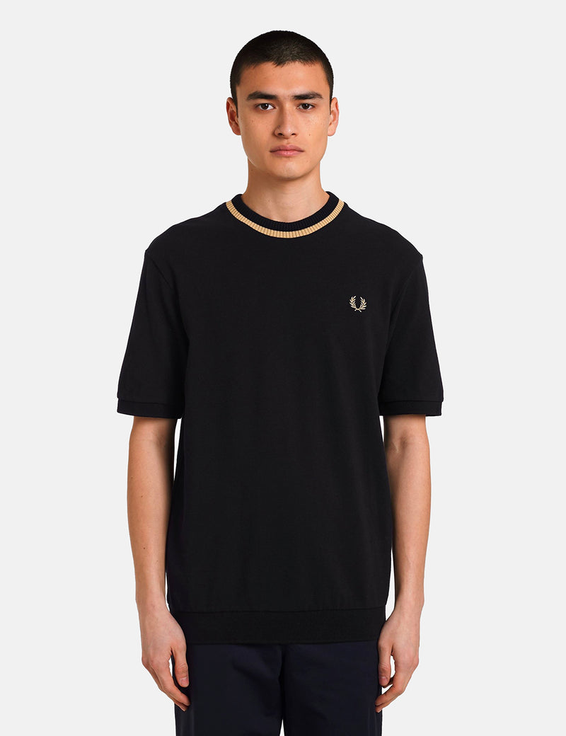 Fred Perry Reissues Crew Neck Pique T-Shirt (Made in England) - Black/Champagne