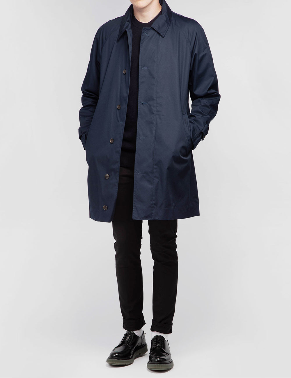 Barbour Maghill Jacket (Waterproof) - Navy Blue | URBAN EXCESS