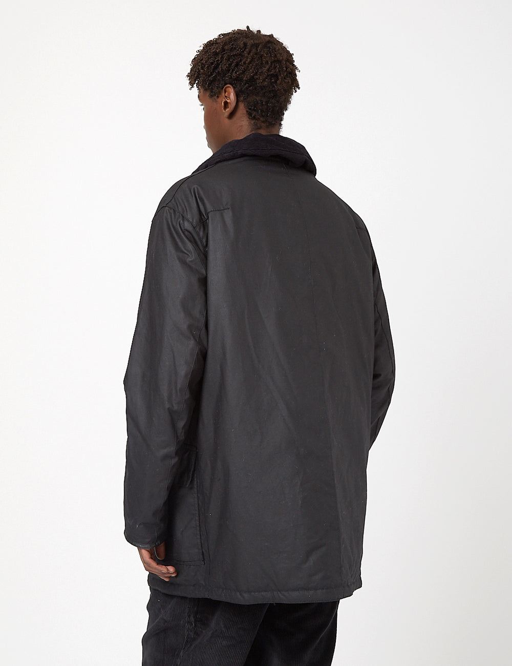 Barbour Gold Standard Supa-Border Waxed Jacket Black | URBAN 