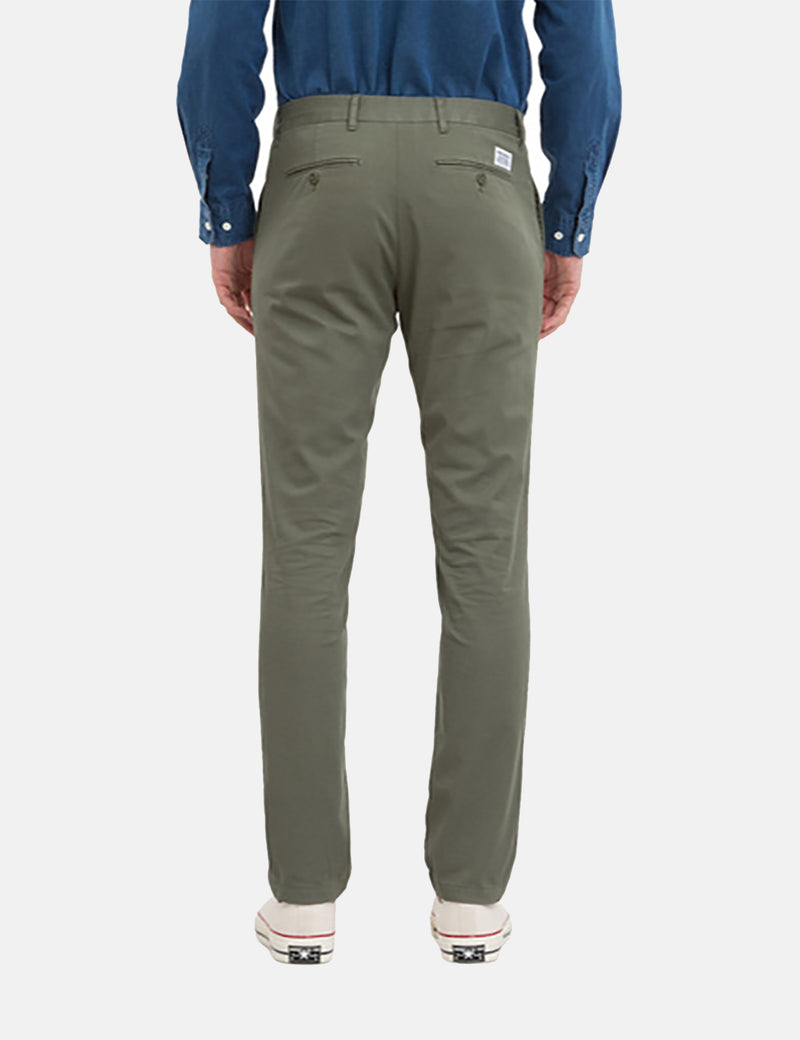 Norse Projects Aros Light Twill Chino (Regular Fit) - Dried Olive Green