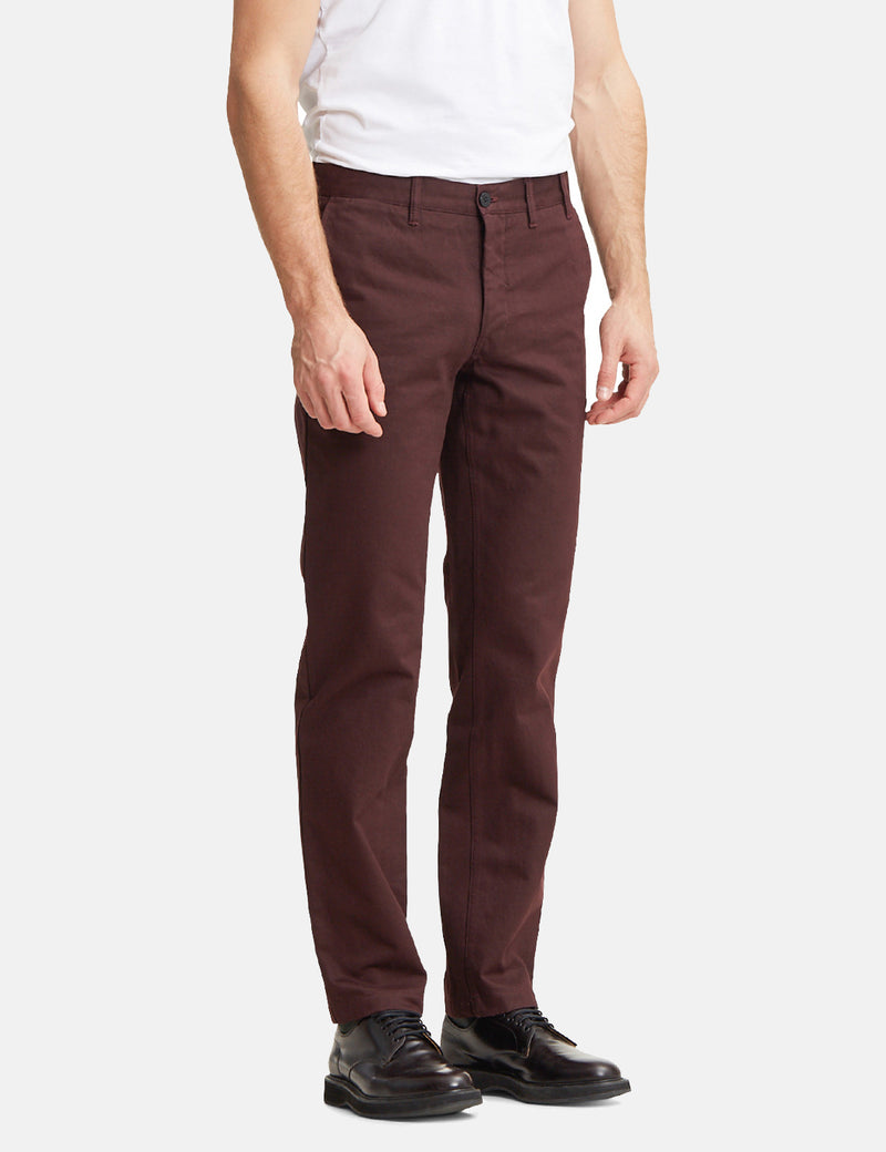 Norse Projects Aros Heavy Chino (Regular) - Eggplant Brown