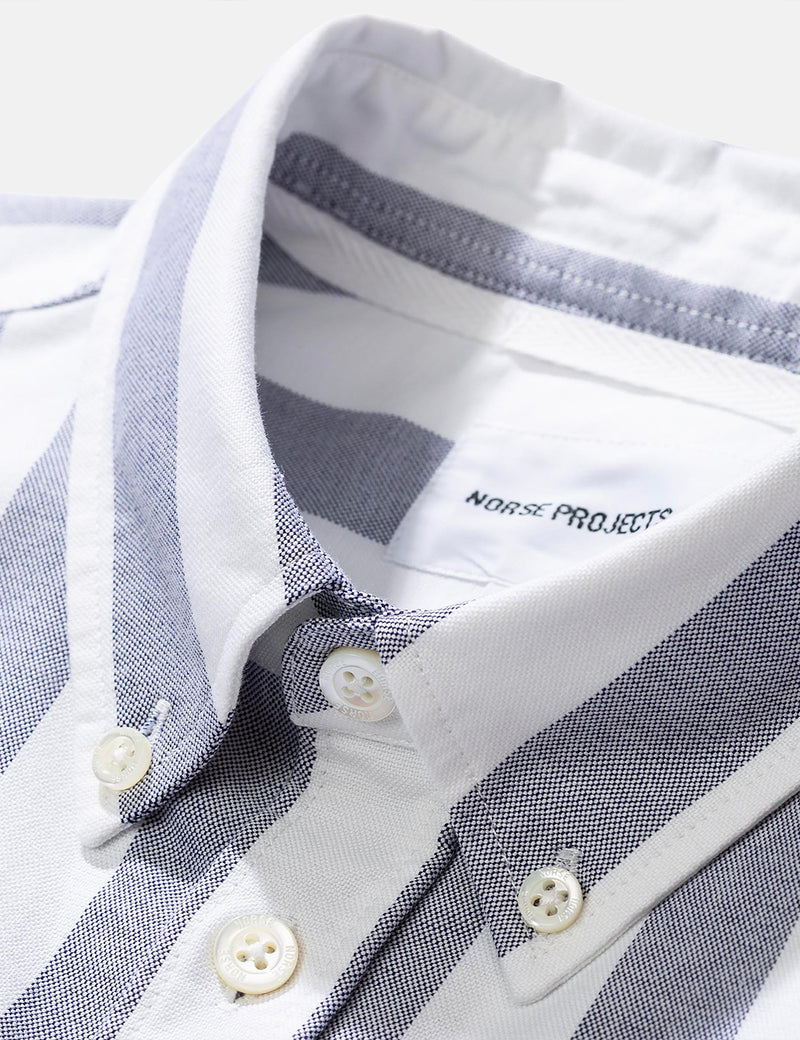 Norse Projects Theo Oxford Short Sleeve Shirt (Wide Stripe) - Navy Blue