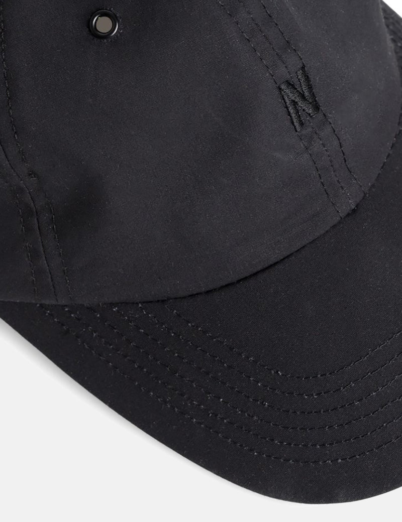 Norse Projects Wax Cotton Sports Cap - Boot Black