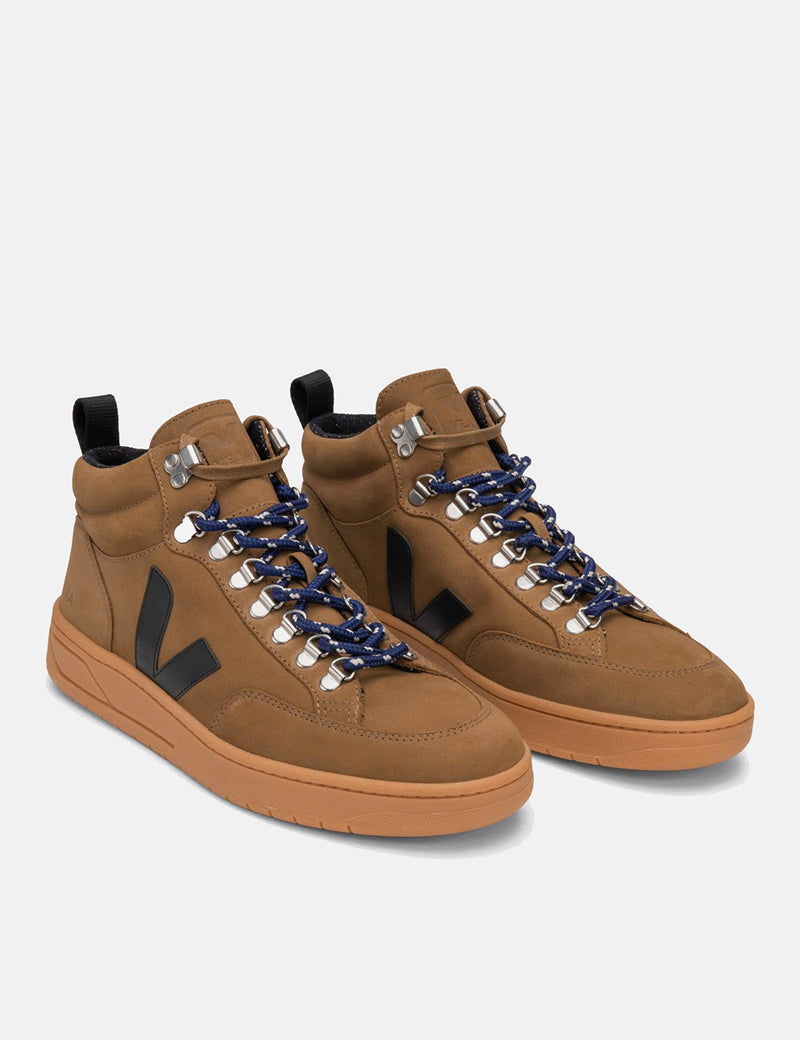 Veja Roraima Nubuck Trainers - Tent/Black