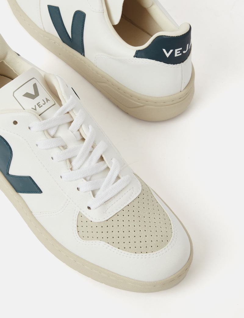 Veja V-10 CWL Trainers - White/California