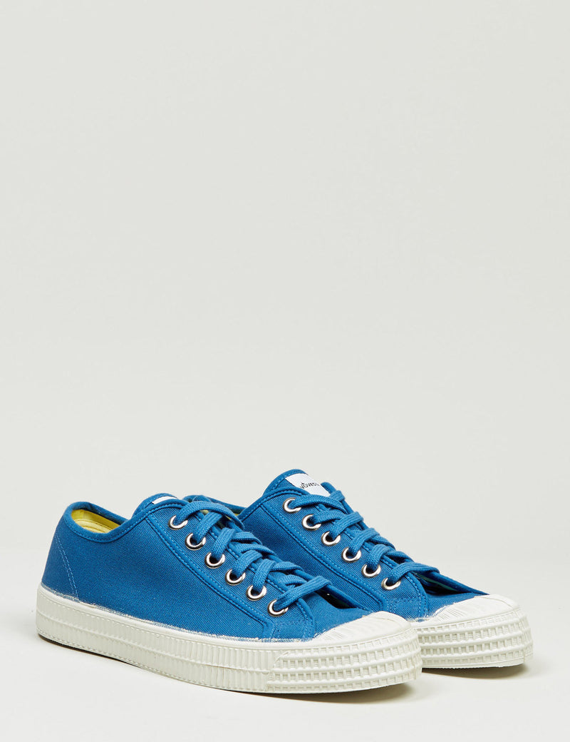 Novesta Star Master Trainers - Azure Blue