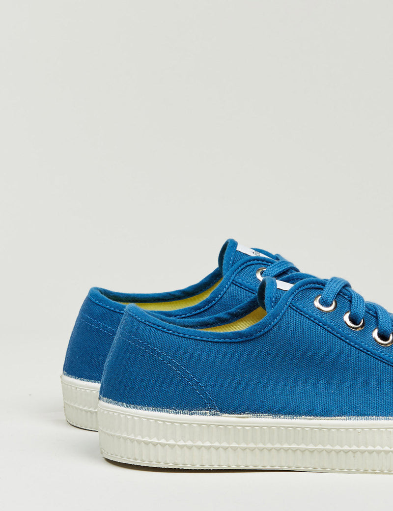 Novesta Star Master Trainers - Azure Blue